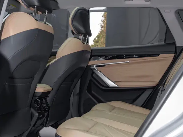 Geely Boyue L — Фото автомобиля 14