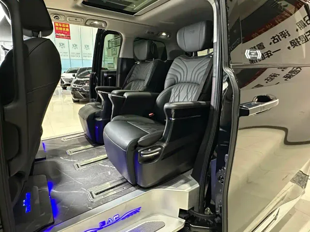 GAC Trumpchi M8 — Фото автомобиля 19