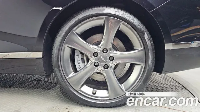Genesis G80 RG3 — Фото автомобиля 6
