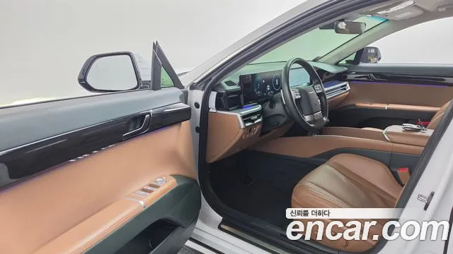 Hyundai Grandeur GN7 — Фото автомобиля 15
