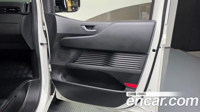 Hyundai Staria — Фото автомобиля 14