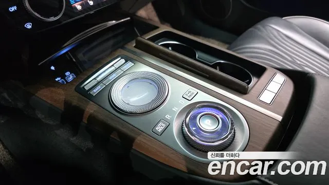 Genesis G80 RG3 — Фото автомобиля 12