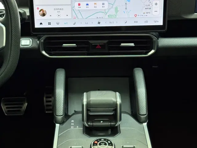 Jetour T2 — Фото автомобиля 10