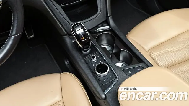 Cadillac XT6 — Фото автомобиля 9