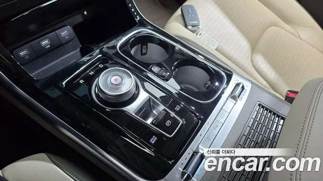 Kia Carnival 4th Gen — Фото автомобиля 12