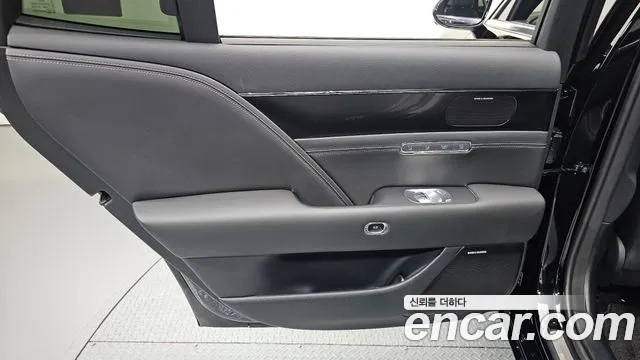 Genesis G90 RS4 — Фото автомобиля 14