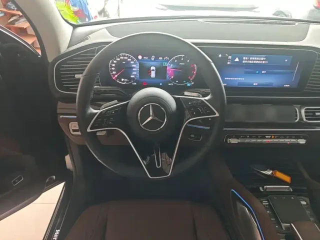 Mercedes-Benz GLE-Class — Фото автомобиля 6