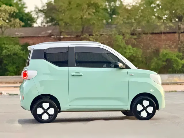 Wuling Hongguang Mini EV — Фото автомобиля 7