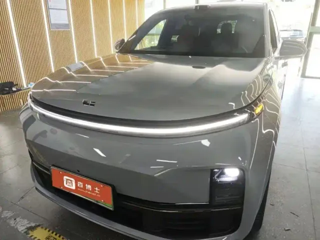Фотография автомобиля — Li Auto L9
