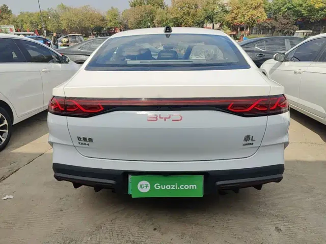 BYD Qin L — Фото автомобиля 5