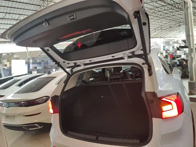 BMW X1 — Фото автомобиля 18