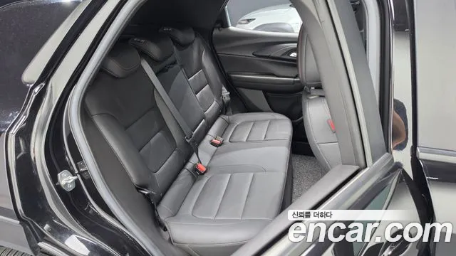 Chevrolet Trailblazer — Фото автомобиля 11