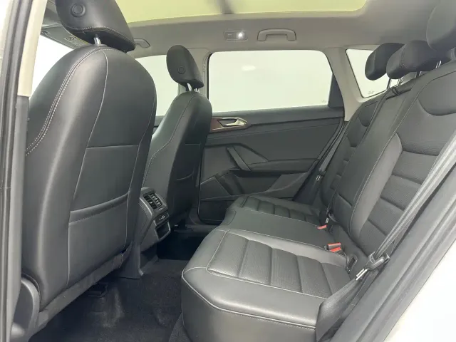 Volkswagen Tharu — Фото автомобиля 16