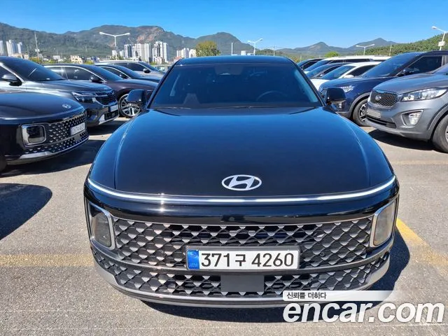 Фотография автомобиля — Hyundai Grandeur GN7