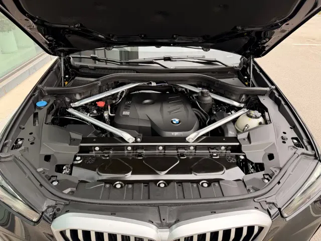 BMW X5 — Фото автомобиля 8