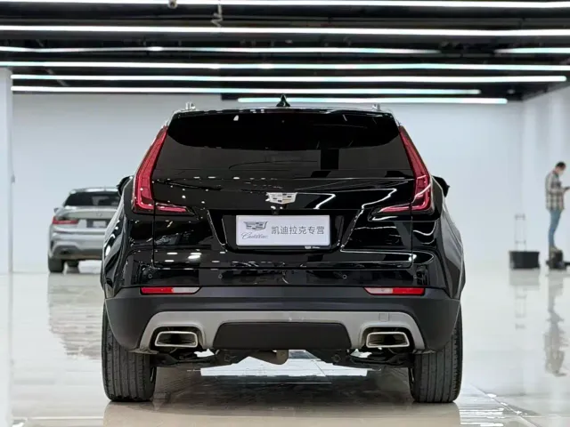 Cadillac XT4 — Фото автомобиля 8