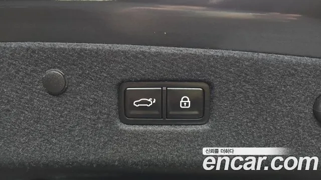 Kia K8 (New) Hybrid — Фото автомобиля 23