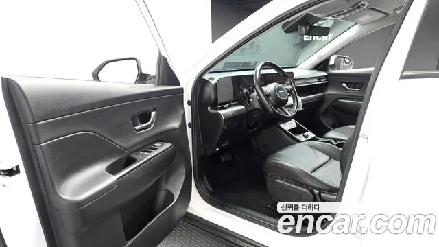Hyundai Kona — Фото автомобиля 10