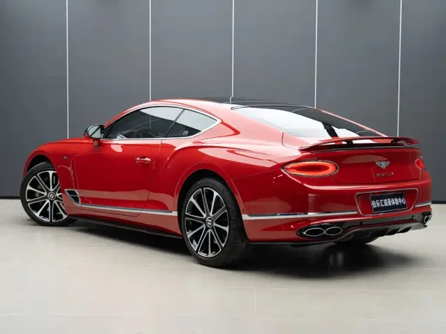 Bentley Continental — Фото автомобиля 5