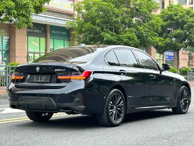 BMW 3 Series — Фото автомобиля 4