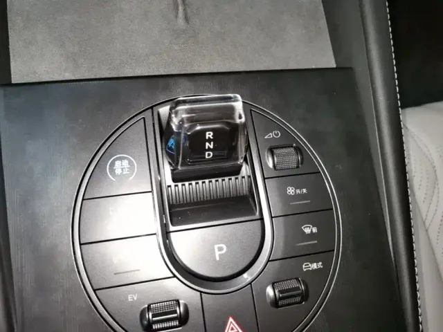 BYD Seal 06 — Фото автомобиля 13