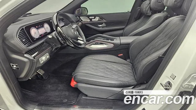 Mercedes-Benz GLS-Class — Фото автомобиля 10