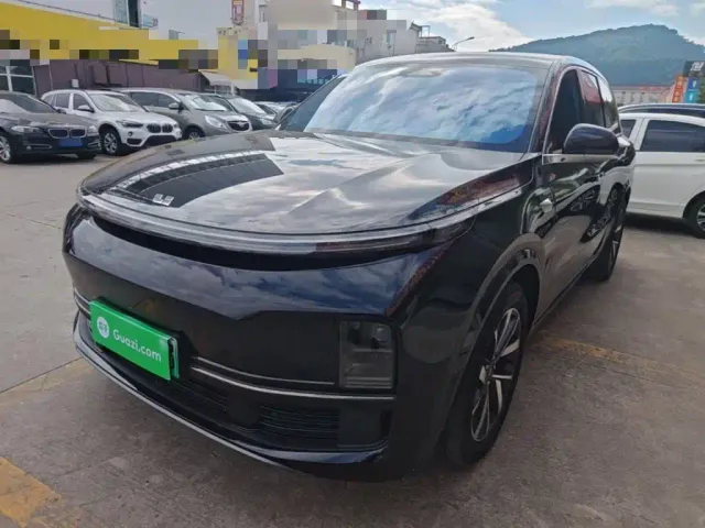Фотография автомобиля — Li Auto L8