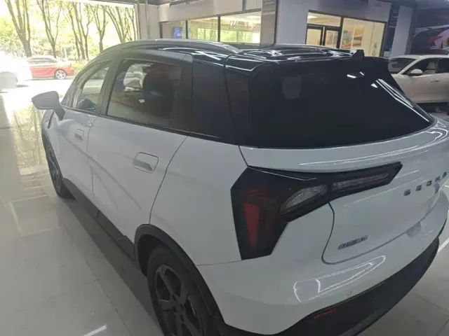 Geely Geometry E Firefly — Фото автомобиля 22