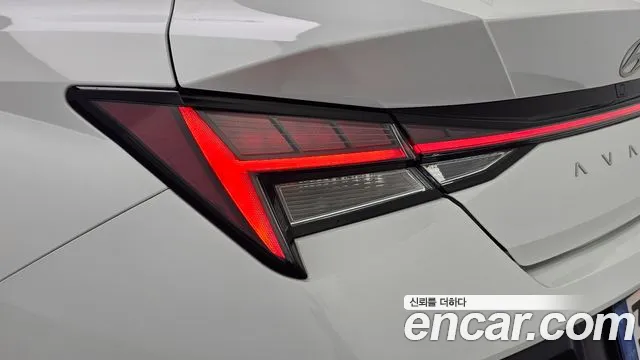Hyundai AVANTE Новый Avante (CN7) — Фото автомобиля 20