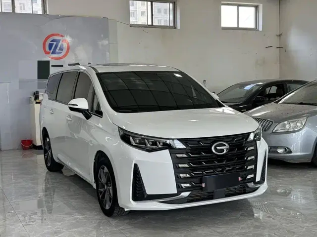 GAC Trumpchi M6 — Фото автомобиля 3