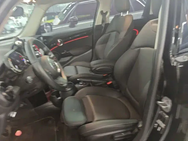 MINI Hatch — Фото автомобиля 14