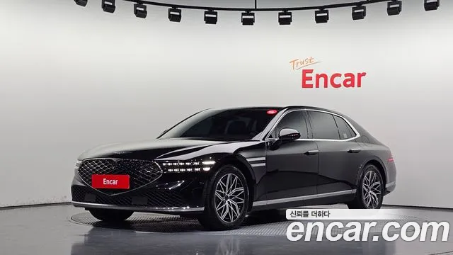 Фотография автомобиля — Genesis G90 RS4