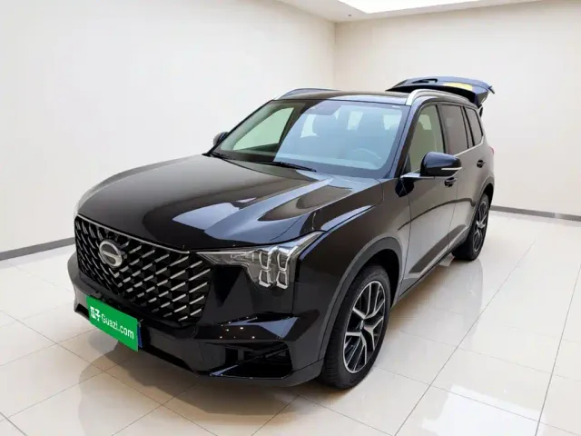 Фотография автомобиля — GAC Trumpchi GS8