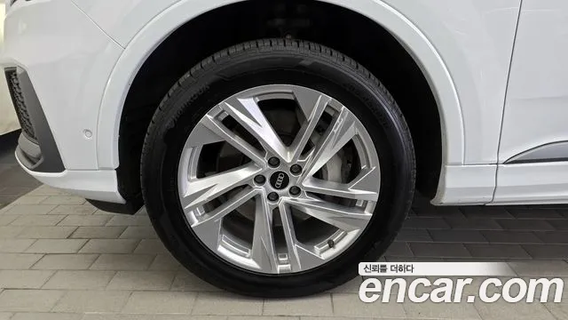 Audi Q7 45 TDI quattro Premium — Фото автомобиля 5