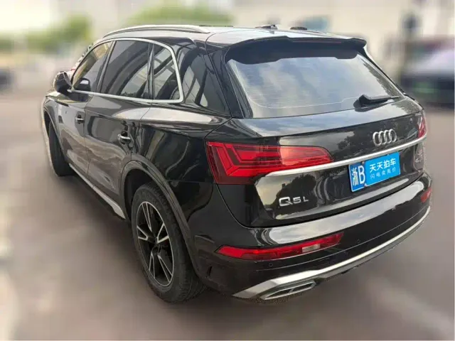 Audi Audi Q5L 2022 40T Fashion Dynamic — Фото автомобиля 2