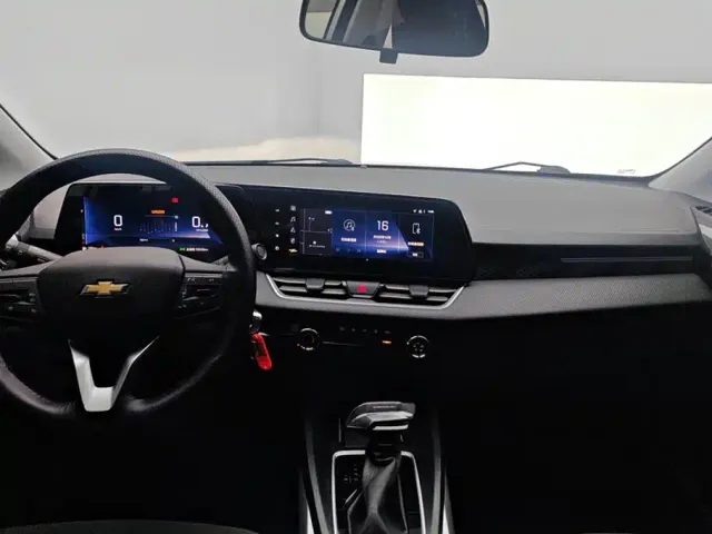 Chevrolet Monza — Фото автомобиля 13