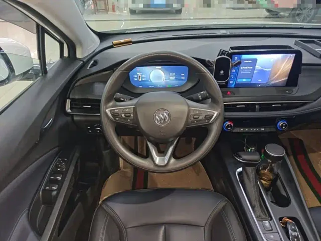 Buick Velite 6 — Фото автомобиля 10