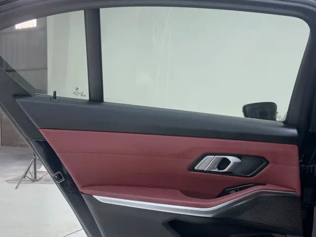 BMW 3 Series — Фото автомобиля 16