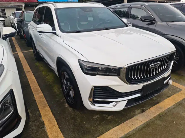 Geely Xingyue L — Фото автомобиля 3