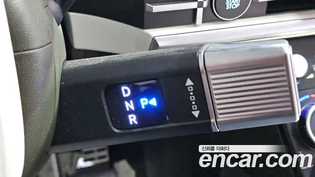 Hyundai Santa Fe MX5 — Фото автомобиля 12
