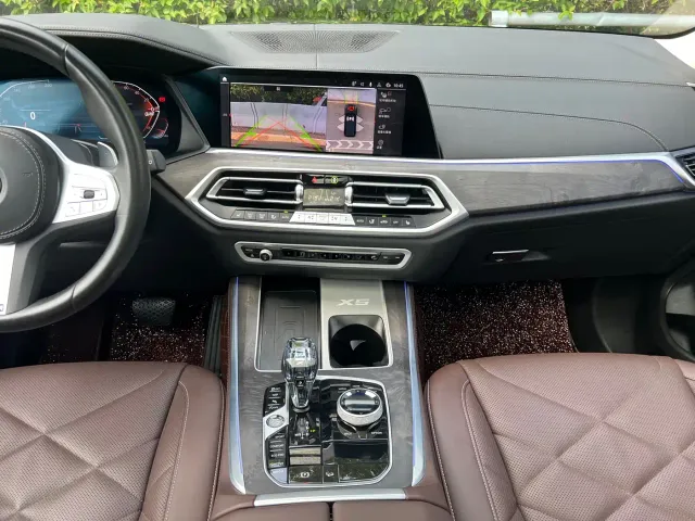 BMW X5 — Фото автомобиля 8