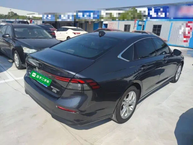 Honda Accord — Фото автомобиля 6