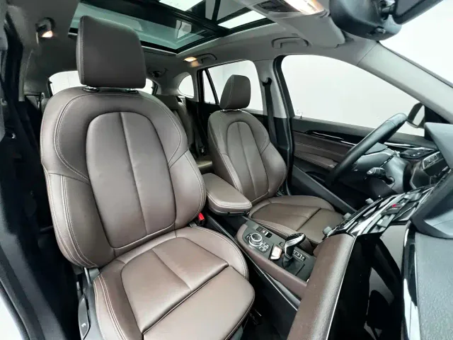 BMW X1 — Фото автомобиля 13