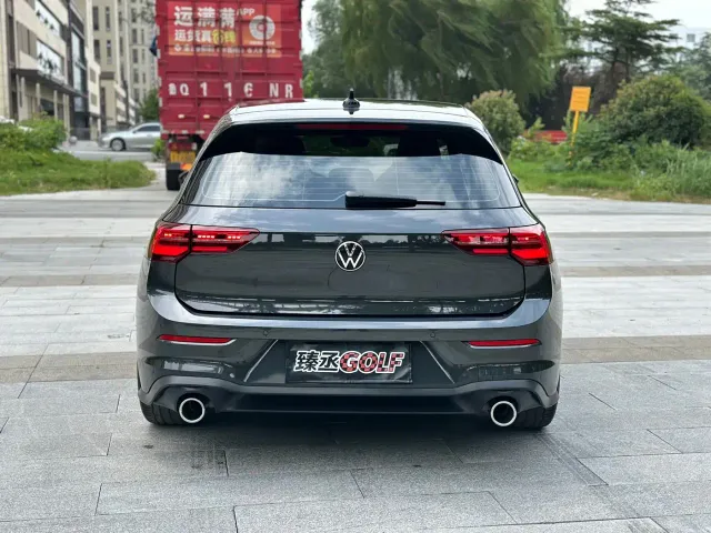 Volkswagen Golf GTI — Фото автомобиля 5