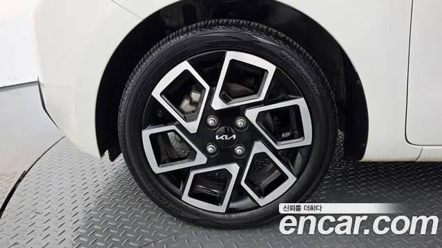Kia RAY Новый Kia Ray Signature — Фото автомобиля 5