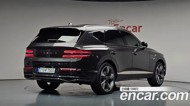 Genesis GV80 — Фото автомобиля 2