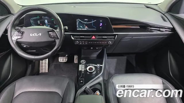 Kia Niro The All New Niro Signature — Фото автомобиля 6