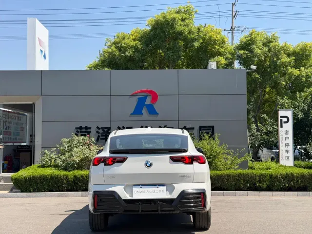 BMW X2 — Фото автомобиля 5