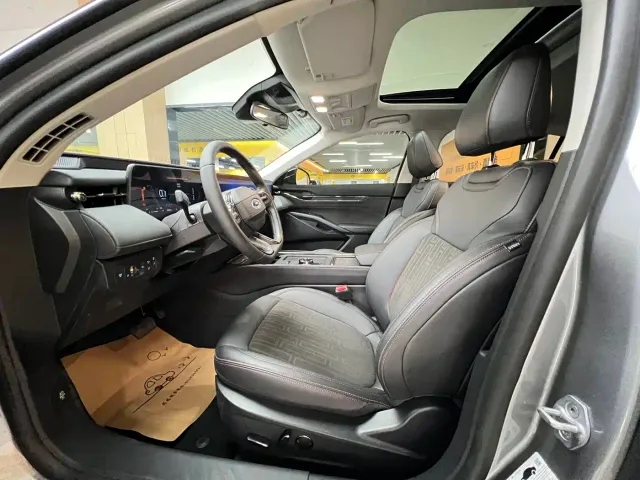 Ford Mondeo — Фото автомобиля 7
