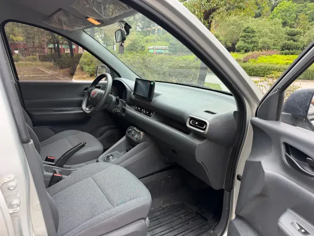 Wuling Hongguang — Фото автомобиля 6